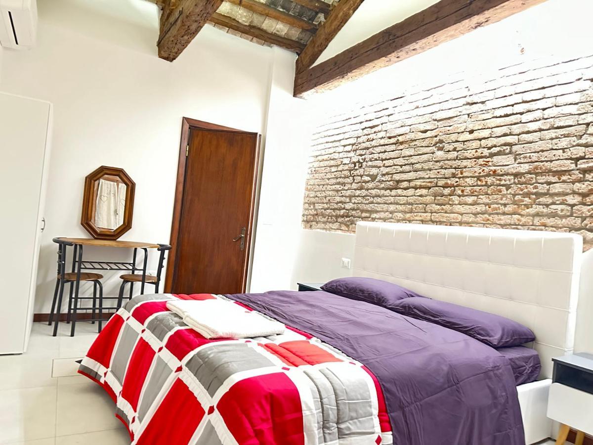 Venice Rainbow Apartments San Zaccaria Exterior foto